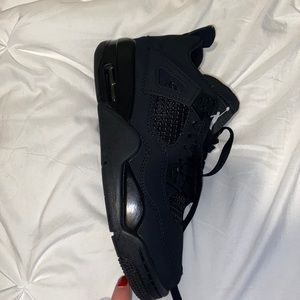 Jordan 4s Black cats, size women’s 6 1/2